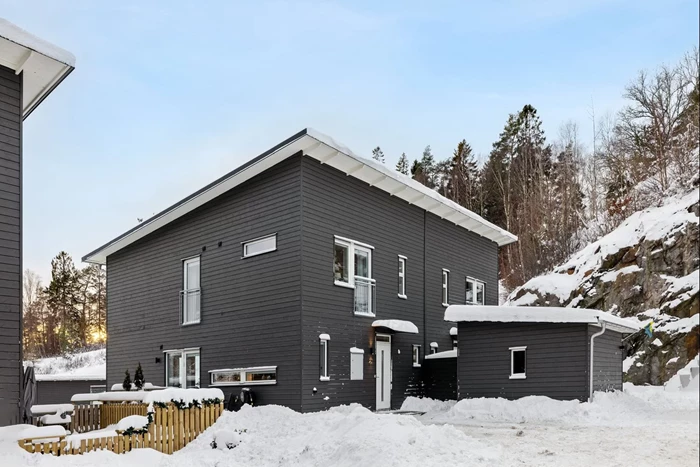 Till salu Midsommarvägen 27