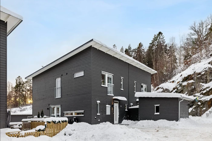 Till salu Midsommarvägen 27