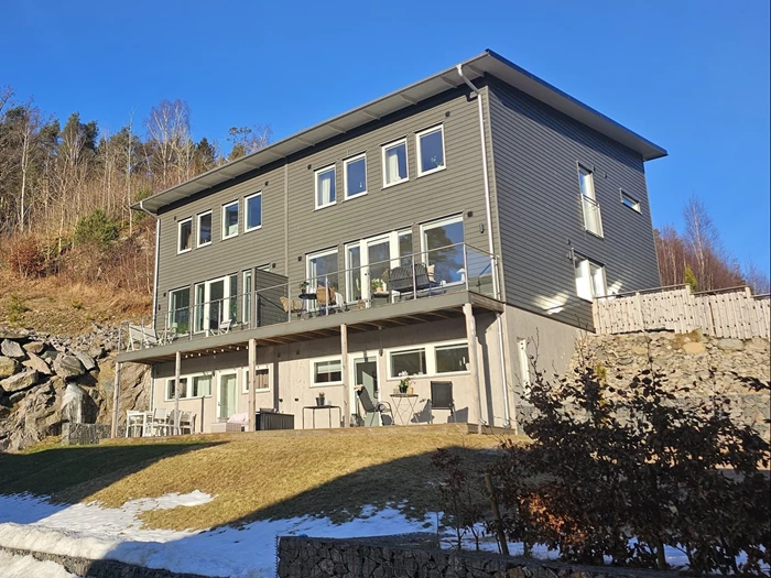 Till salu Midsommarvägen 27