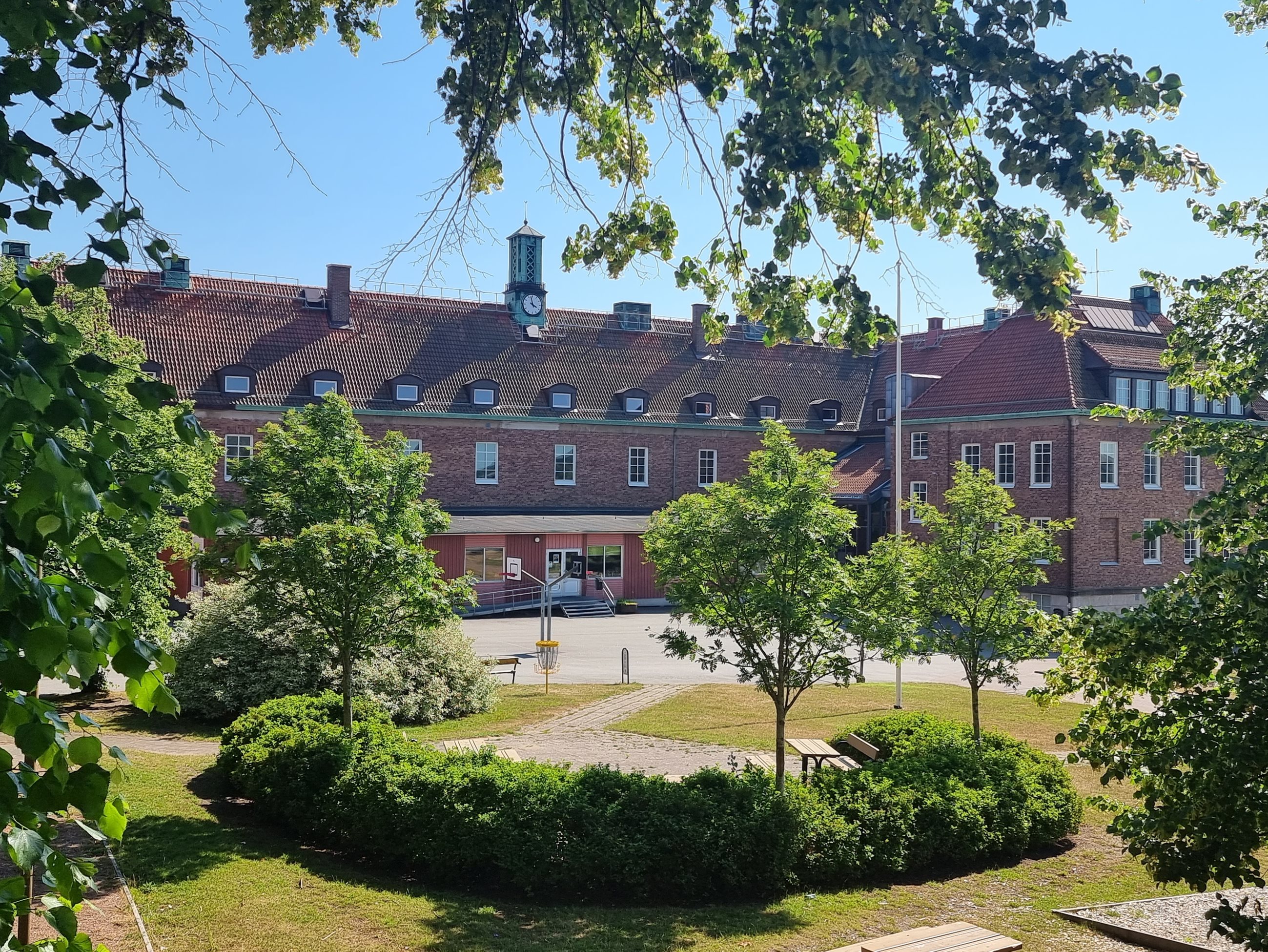 Skola