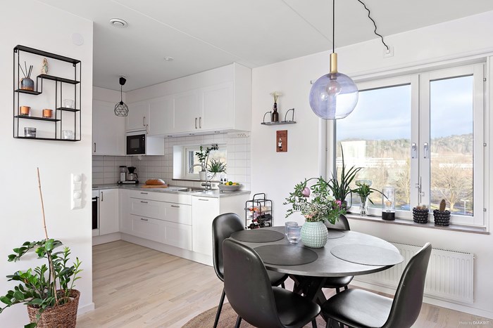 11744999_12-328-16_photo_web