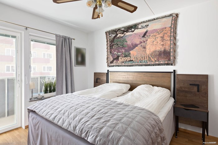 12329086_3-328-16_photo_web