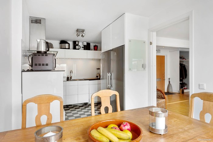 12539995_6-328-16_photo_web