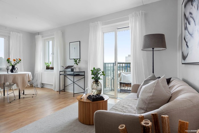 12736458_4-328-16_photo_web