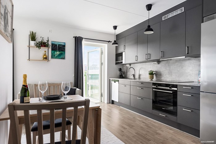 12852666_4-328-16_photo_web