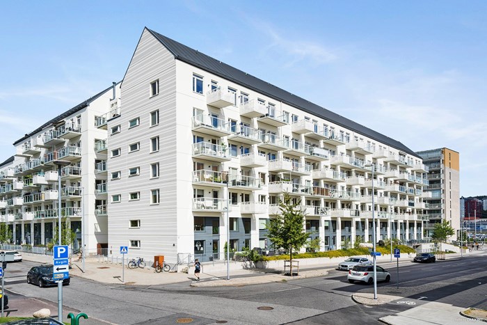 12000692_18-328-16_photo_web